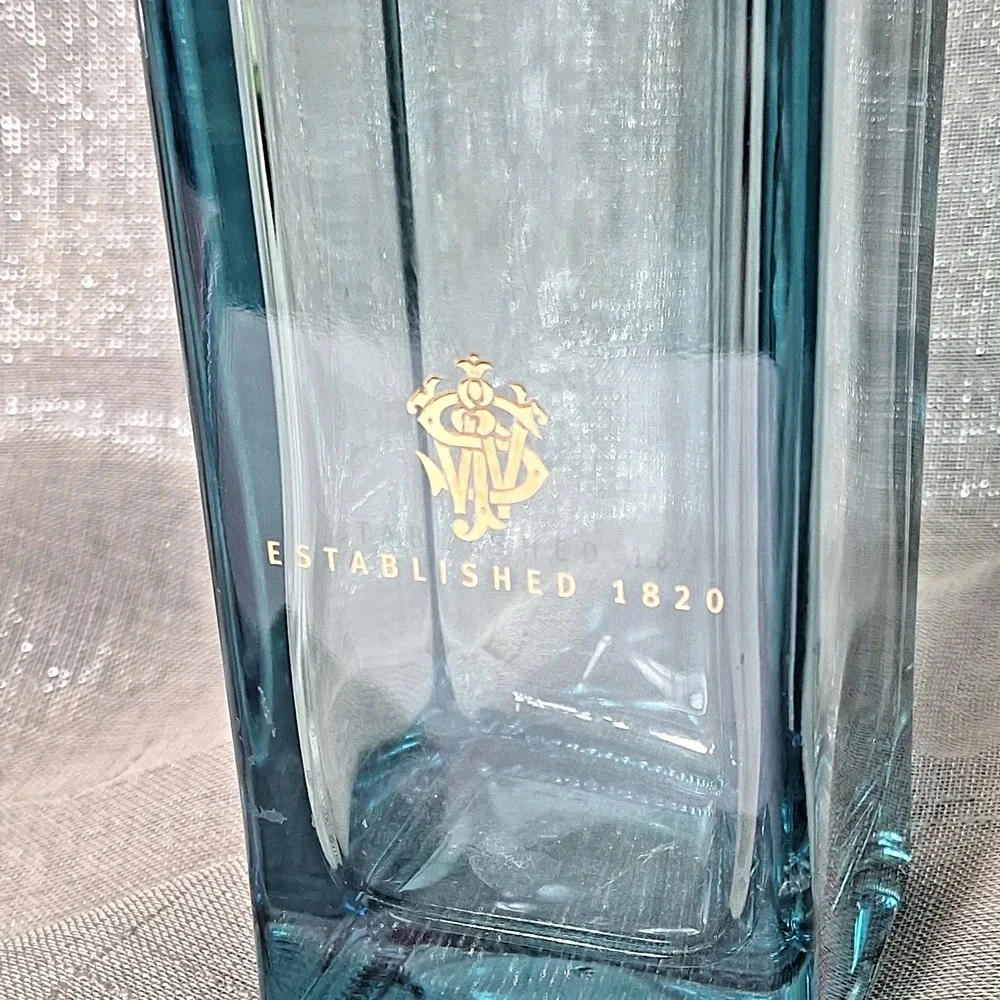 Johnnie Walker Blue Label Scotch Whisky Empty Bottle Glass Decor Display Gold